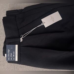 Abercrombie & Fitch Black Wide Leg Pants - never worn.